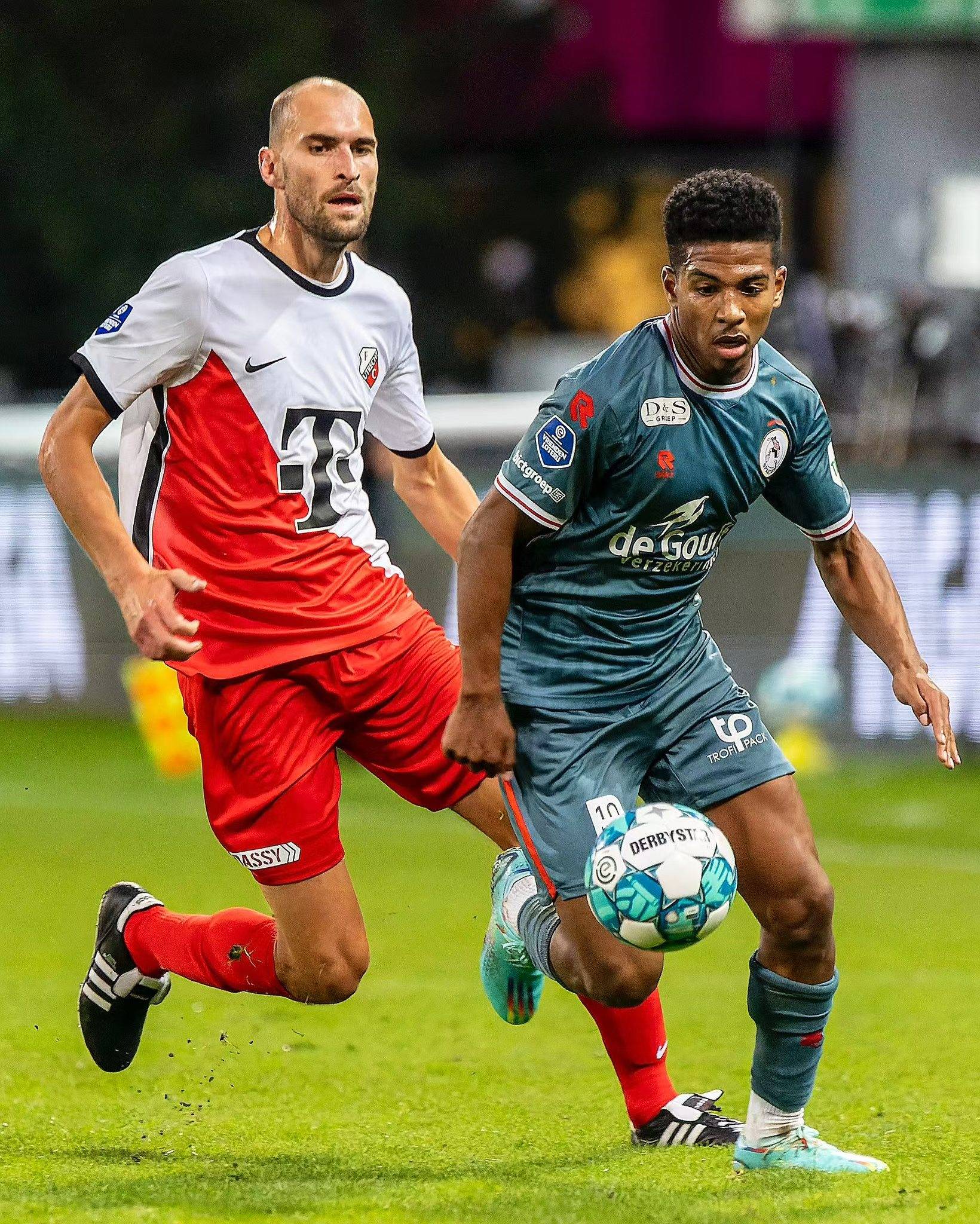 重回巅峰的 重回巅峰的