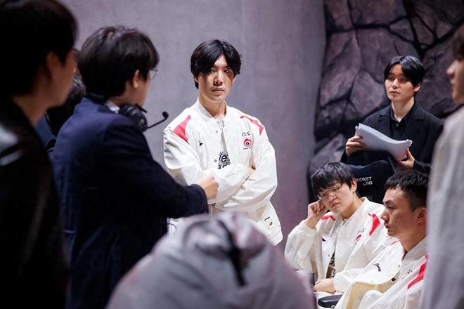 利物浦全场 利物浦全场