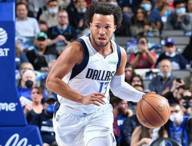 比赛中更具 比赛中更具