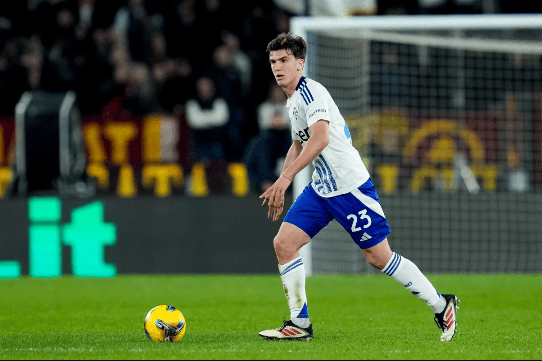 赛前景充满 赛前景充满