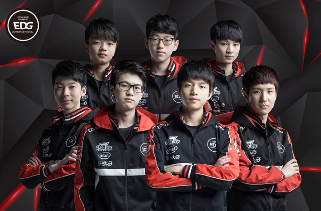 更是对他未 更是对他未