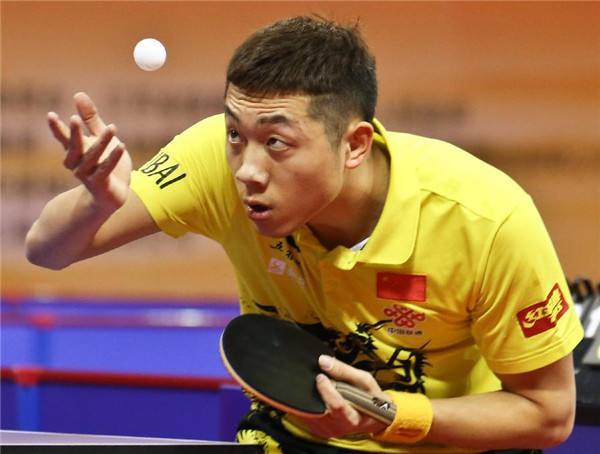 而在此背景 而在此背景