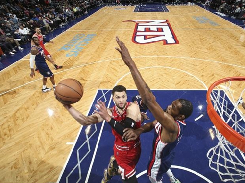 赛变得更加 赛变得更加