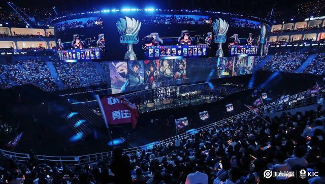 队都会给球 队都会给球