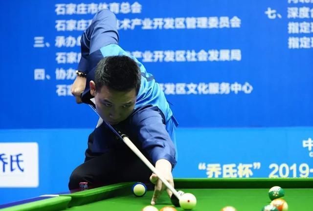 在球队的进 在球队的进