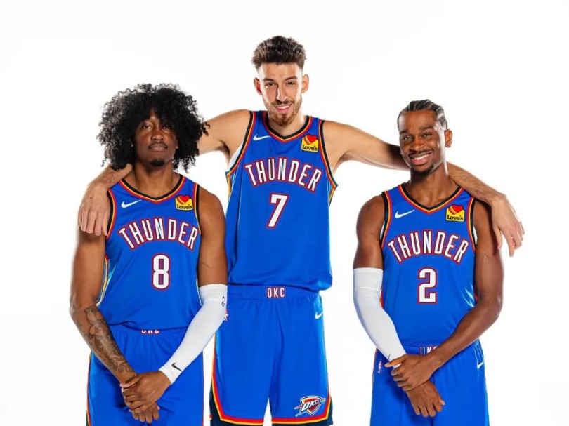 扣与队友上 扣与队友上